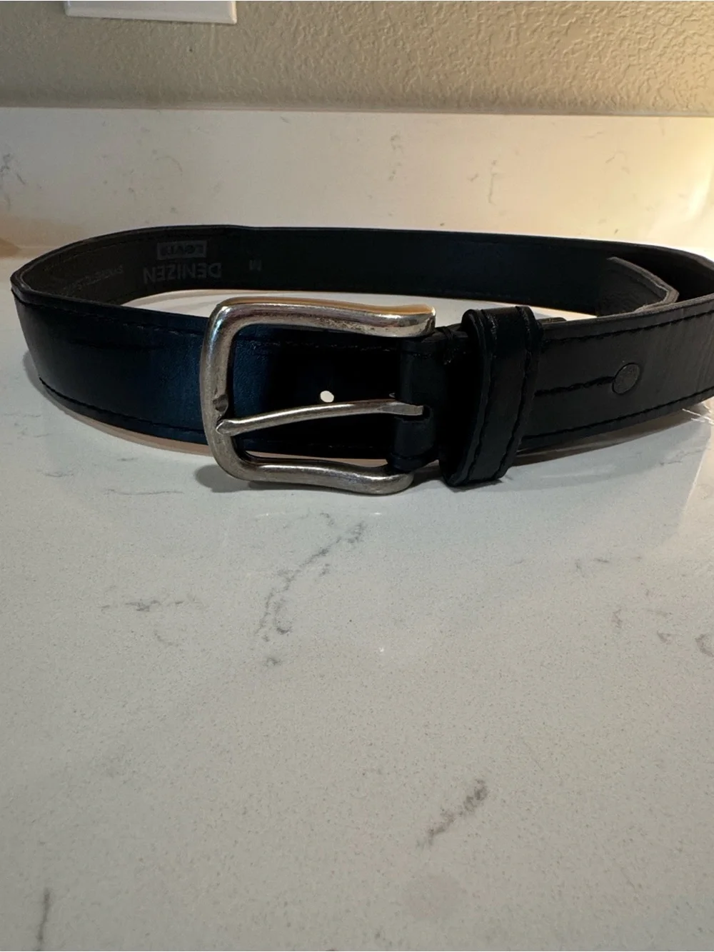 Levi's Black Leather Belt with Silver-Tone Buckle